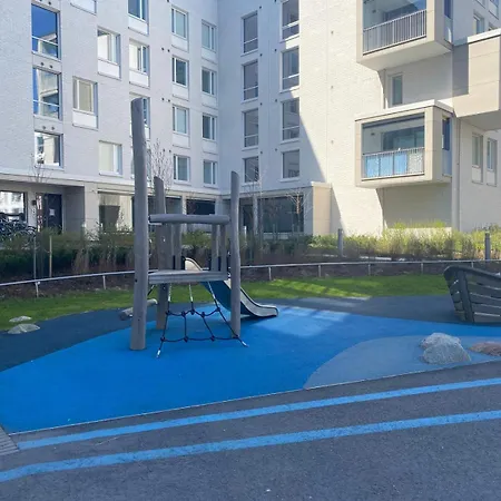 公寓 New And Stylish By The Sea In Jatkasaari, Parking And Balcony *