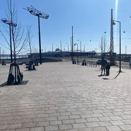 New And Stylish By The Sea In Jatkasaari, Parking And Balcony 公寓 *